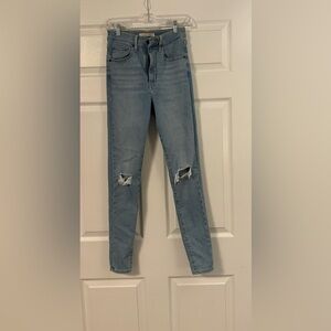 Levi’s Mile High Super Skinny Size 27